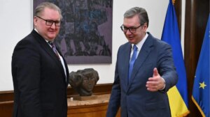 Vice-primeiro-ministro da Ucrânia reúne-se com presidente sérvio item-thumbnail