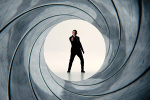 Elenco de James Bond oficialmente em andamento item-thumbnail