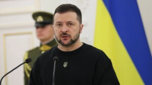 Zelenskyy discute a proteção do norte do país durante visita ao Oblast de Rivne item-thumbnail