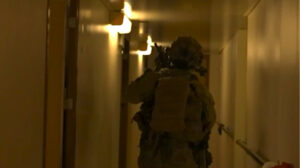 Starmer posta vídeo mostrando operação do Reino Unido contra navio da frota paralela russa – vídeo item-thumbnail