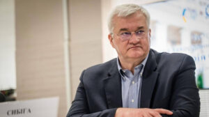 A Rússia terá de acabar com a guerra de qualquer maneira, mas em piores condições – Ministro dos Negócios Estrangeiros da Ucrânia item-thumbnail