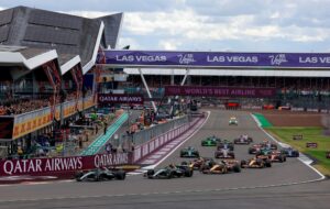 Onde assistir ao GP da Inglaterra de 2026: TV e transmissão ao vivo item-thumbnail