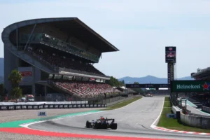 Clima da corrida do GP de Barcelona: o calor afetará a corrida de F1? item-thumbnail