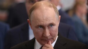 Putin: Rússia pronta para conversações com a Ucrânia apenas se baseada nos acordos de Istambul 2022 item-thumbnail