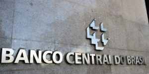 CCJ do Senado aprova autonomia financeira do Banco Central item-thumbnail