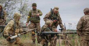Bulgária não fornecerá mais armas à Ucrânia – Politico item-thumbnail