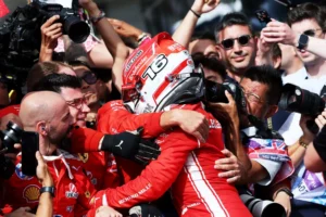 Classificações dos pilotos de F1 para o GP da Grã-Bretanha de 2026 item-thumbnail