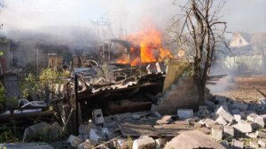 Russos atacam Zaporizhzhia e distrito com bombas guiadas: 12 feridos, incluindo crianças item-thumbnail