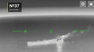 Drones ucranianos destroem 13 navios da frota paralela russa item-thumbnail