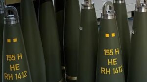 Rheinmetall entrega primeiro lote de munição de 155 mm para a Ucrânia a partir de nova fábrica item-thumbnail