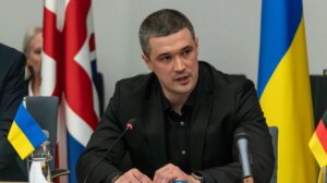 Fedorov resume mandato como ministro da Defesa da Ucrânia e agradece pelo apoio item-thumbnail
