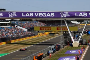 Atualizações AO VIVO da qualificação para o GP britânico de F1 de 2026 item-thumbnail