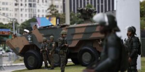 TSE aprova envio de tropas federais para cinco estados item-thumbnail