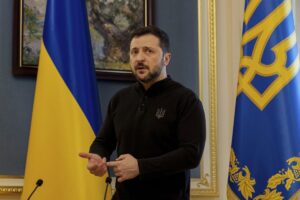 Luciano Huck viajou em avião de Daniel Vorcaro para entrevistar Vladimir Zelensky, diz mídia item-thumbnail
