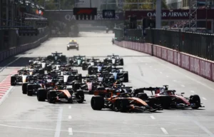 Relatório da corrida do GP do Azerbaijão: Russell segura Verstappen em Baku item-thumbnail