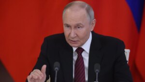 Putin nega estar se preparando para a guerra com a Europa em meio a tensões item-thumbnail