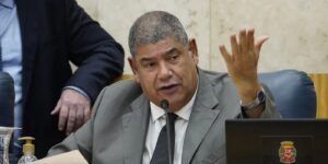 Ex-vereador Milton Leite se entrega à polícia após operação contra PCC item-thumbnail