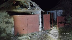 Ataque aéreo em Izium: número de mortos em ataque a bomba guiado russo sobe para quatro item-thumbnail