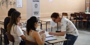 Votação em SP registra índice de abstenção de 22,5% no primeiro turno item-thumbnail