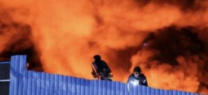 Em Kharkiv, o Epicentro foi completamente destruído em decorrência de um ataque das Forças Armadas Russas, segundo a mídia local item-thumbnail