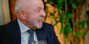 Lula diz que vai entregar amanhã ao TSE pedido de abertura de sigilo item-thumbnail