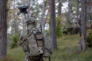 Até 200 MHz: Exército dos EUA testa sistema portátil de guerra eletrônica em campo de testes europeu item-thumbnail