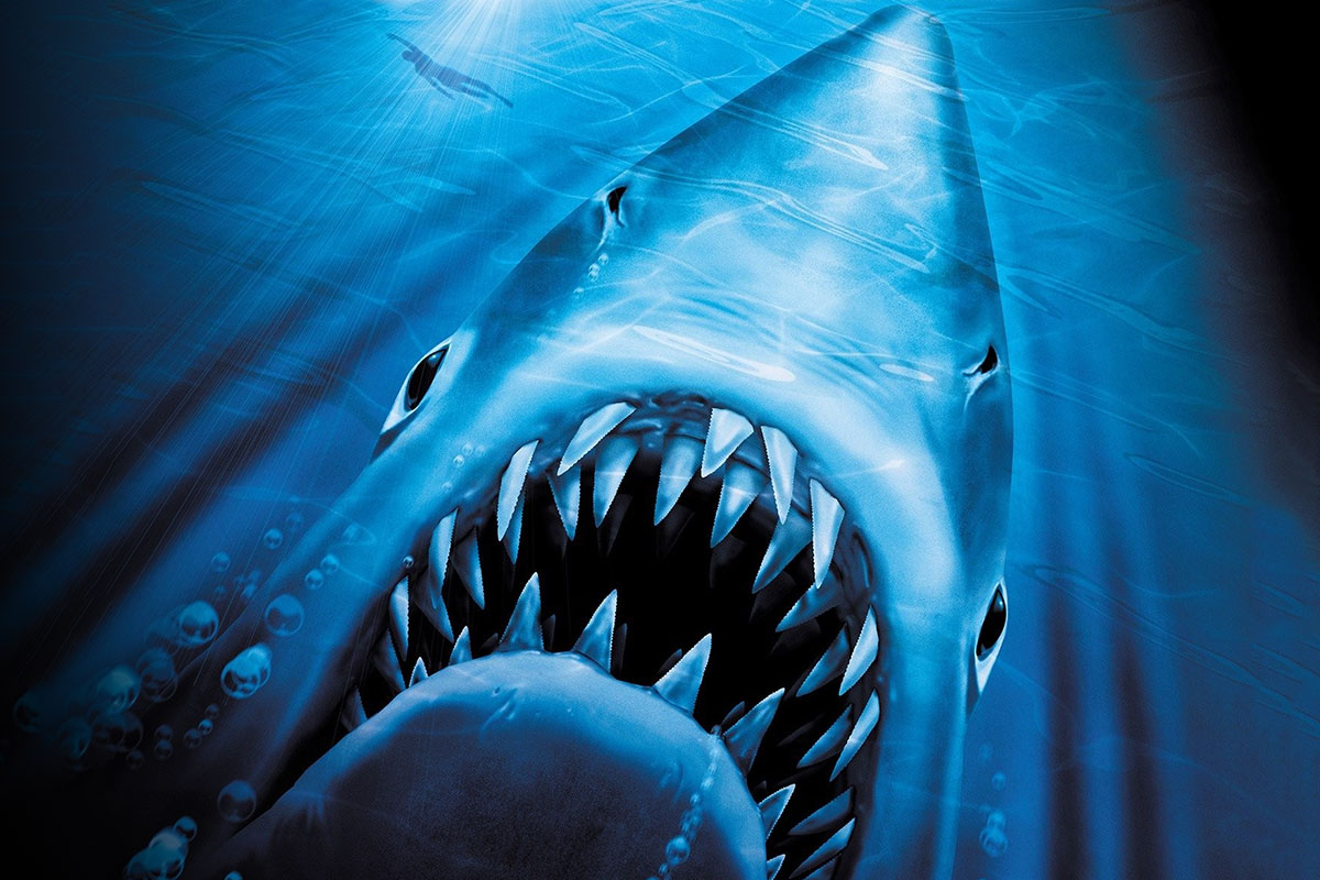 flanagan-wants-to-do-new-jaws-jurassic
