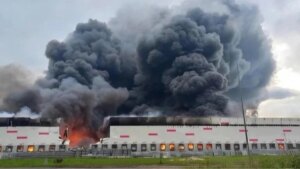 Os custos do seguro de armazém dispararam na Rússia após ataques de drones ucranianos item-thumbnail